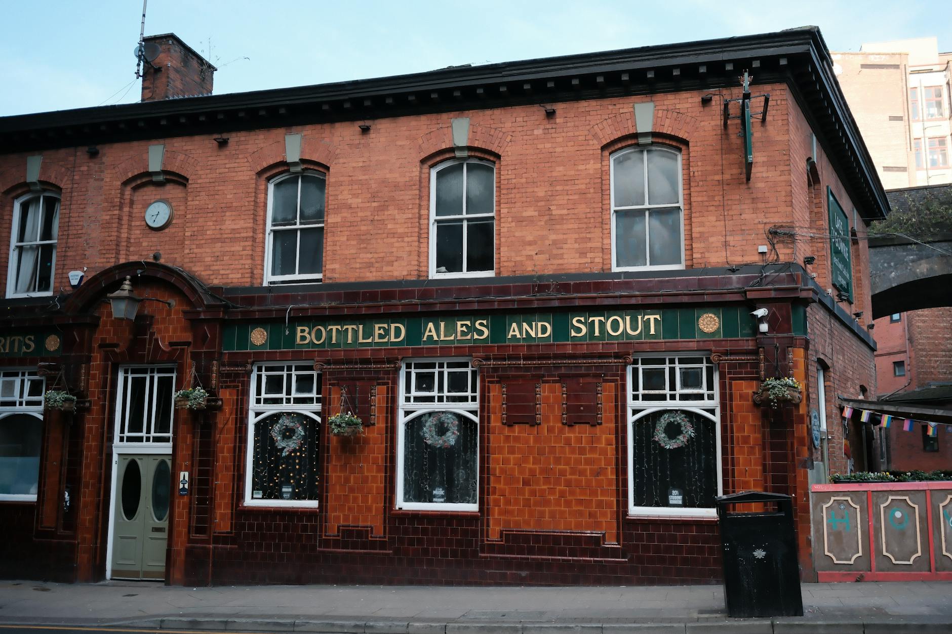 Commercial pest control for pubs